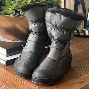 Pajar Ice Grip Boots size 40-9.5 NWT